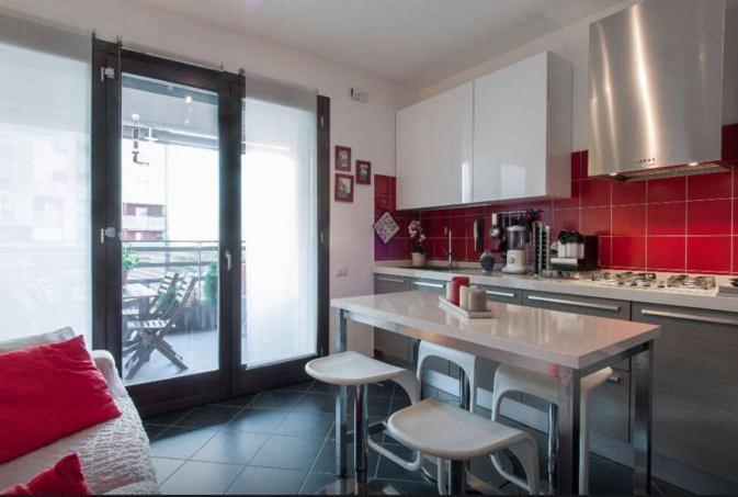Smart Apartment Milano Luaran gambar